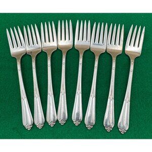 8 International Silver Rogers Reinforced Silverplate INSPIRATION Salad Forks